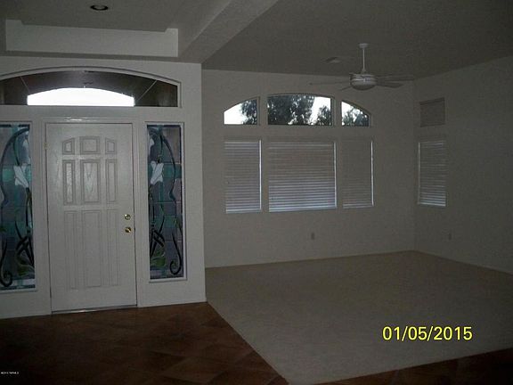 5th image of 1081 E Regent Dr