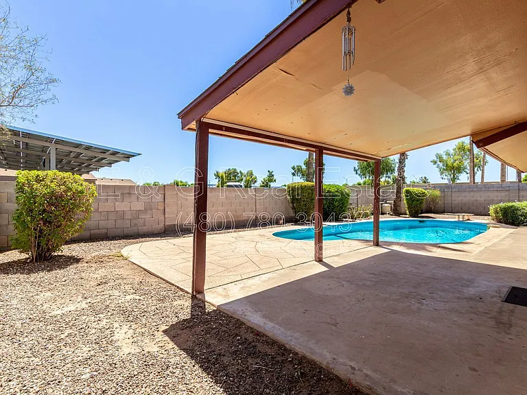 4013 S Hazelton Ln — Photo 30