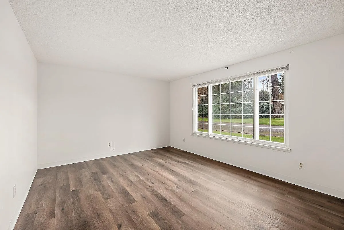 2 bed, 725 sqft, $1,700 — Photo 4
