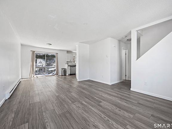 3rd image of 925 Oronoke Road #36C