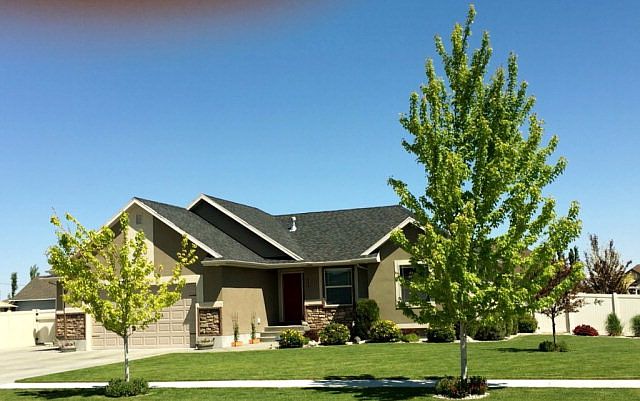 1st image of 583 E Gatehouse Ln