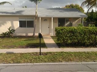 7605 Kimberly Blvd, North Lauderdale, FL 33068