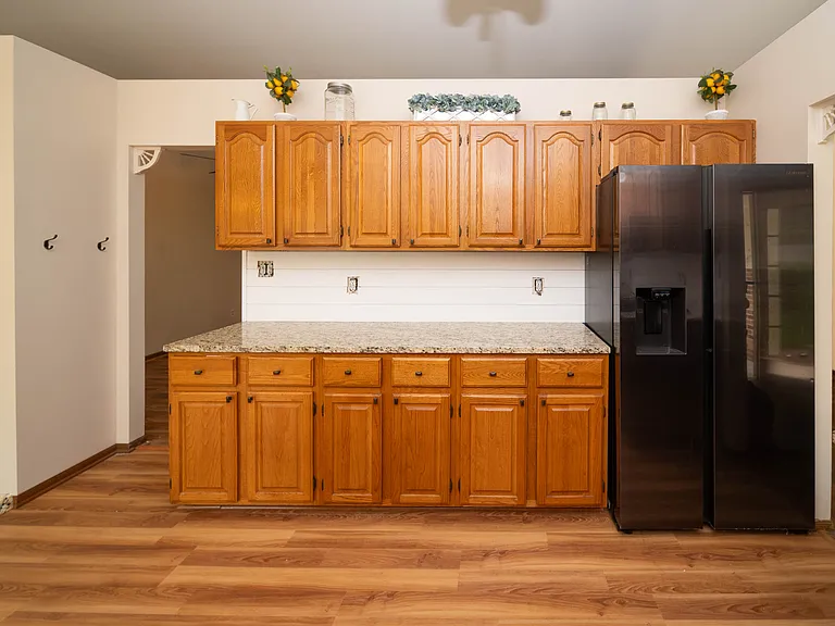 3516 Kings Lair Dr — Photo 8