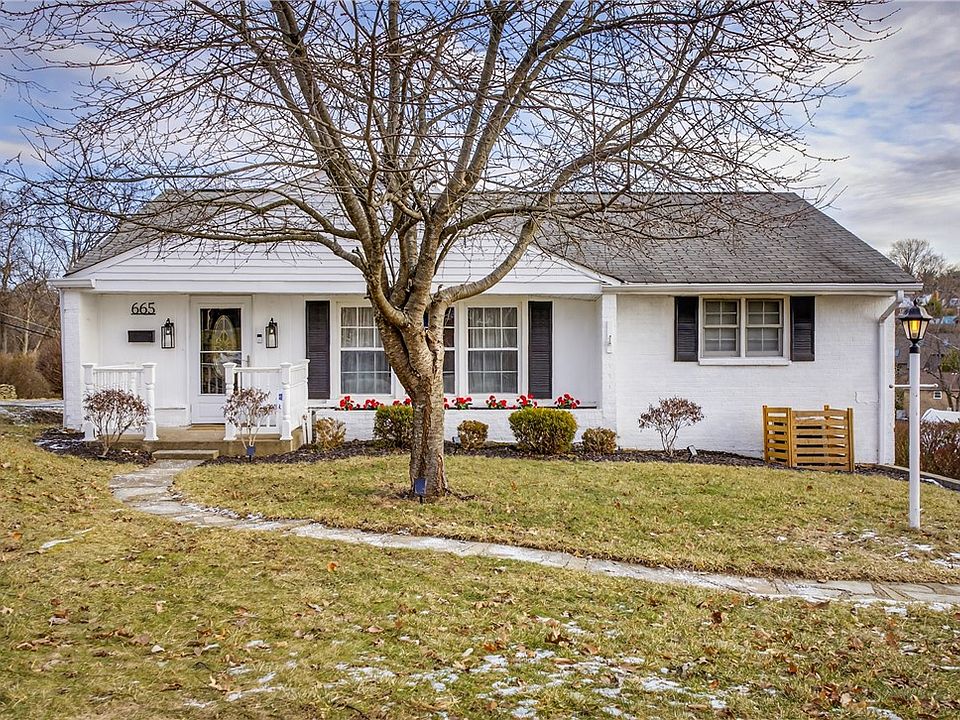 1st image of 665 Moreland Dr