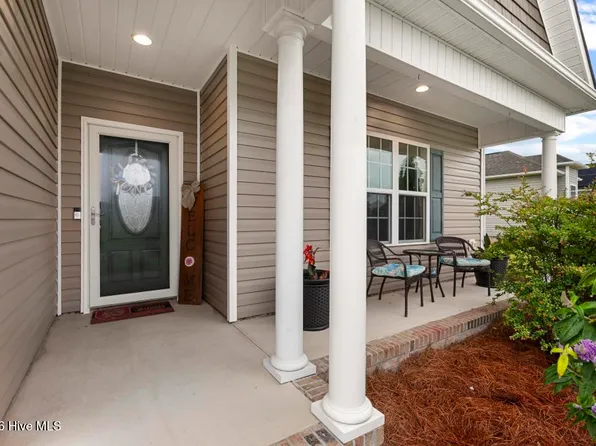 502 Bluff View Lane, Swansboro, NC 28584