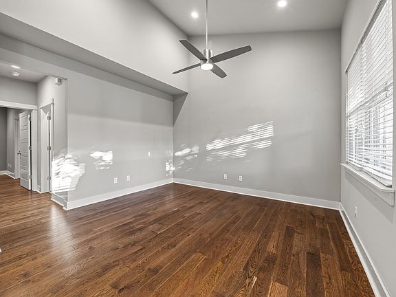 5th image of 2043 S Florida Way
