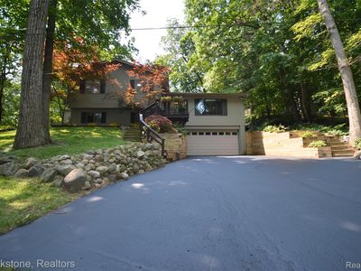 4979 Waw Ban See Dr, Clarkston, MI, 48348