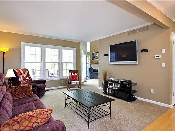 4th image of 3284 Standing Peachtree Trl NW