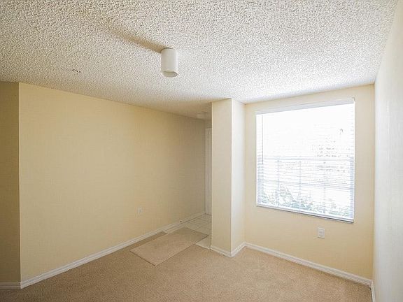 3rd image of 5459 Bentgrass Dr Unit 113