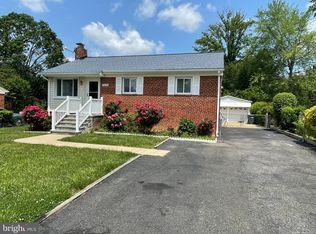 7018 Strathmore St, Falls Church, VA 22042