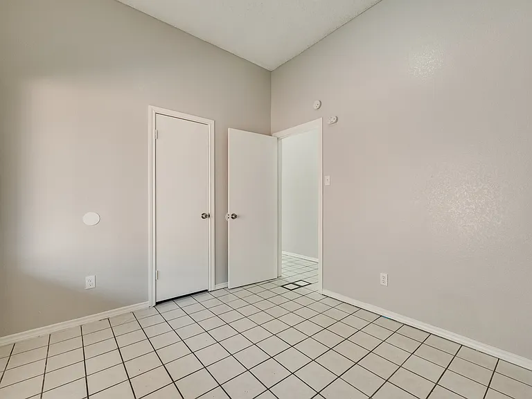 3078 Rustlewind Ln — Photo 6
