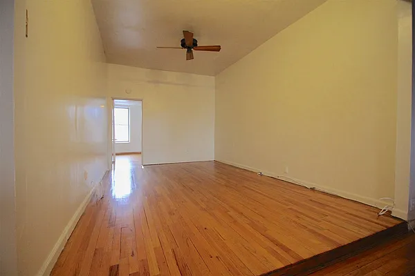 Rented by REAL New York | media 2