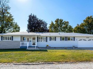 540 E Chestnut St, Geneseo, IL 61254