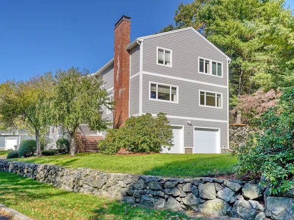 62 Edward Dr #62, Winchester, MA 01890