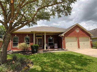 4111 S Webber Dr, Pearland, TX 77584