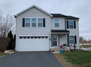 1605 E Fairfield Trl, Belvidere, IL 61008