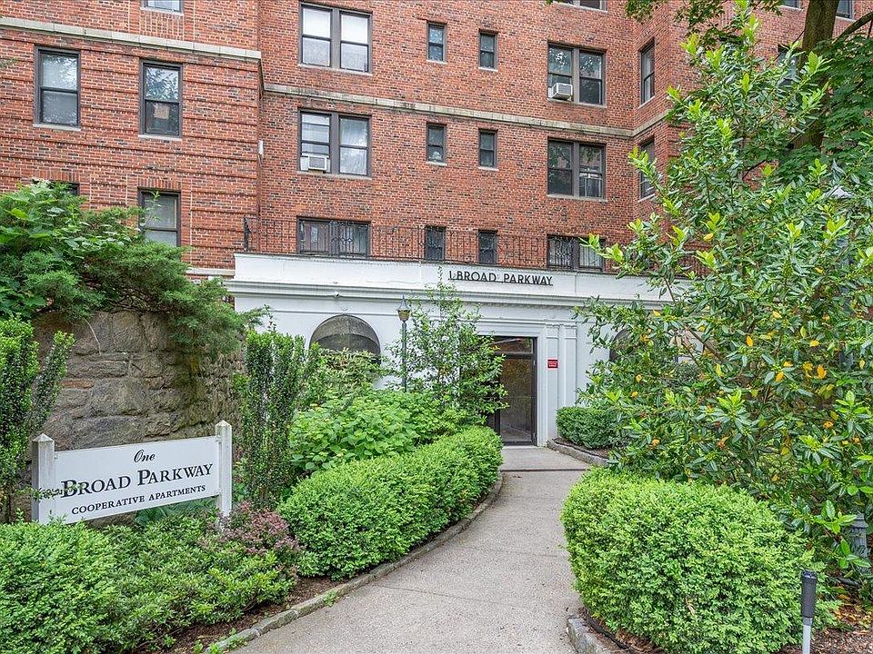 1st image of 1 Broad Pkwy APT 5M