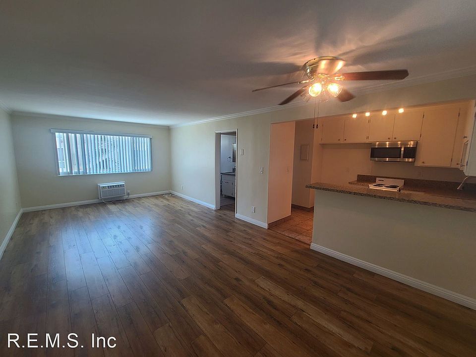 1st image of 621 N Market St APT 25