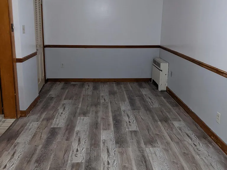 519 Wood St — Photo 6