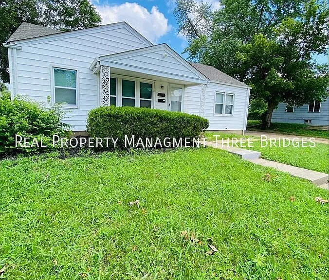 6156 Wulff Dr — Photo 2