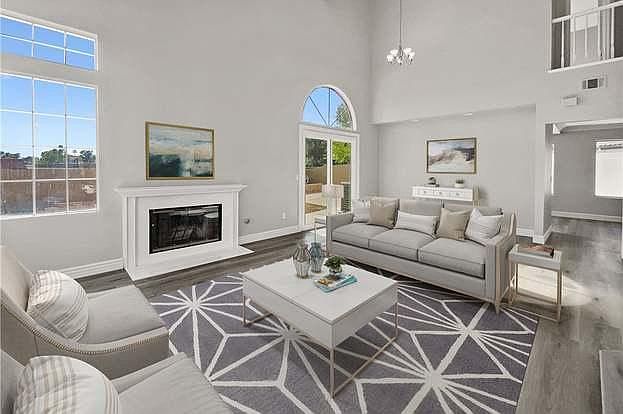1st image of 39260 Camino Las Positas