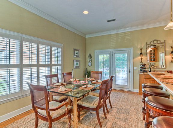 5th image of 921 Beachview Dr