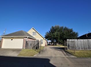 16402 Gold Ridge Ln, Houston, TX 77053