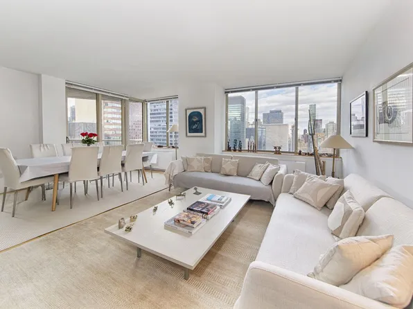 236 East 47th Street image 1 of 6