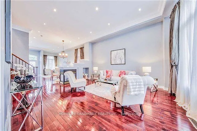 4 bed, $3,650 — Photo 2