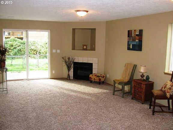 3rd image of 4000 NE 109th Ave Unit 213F