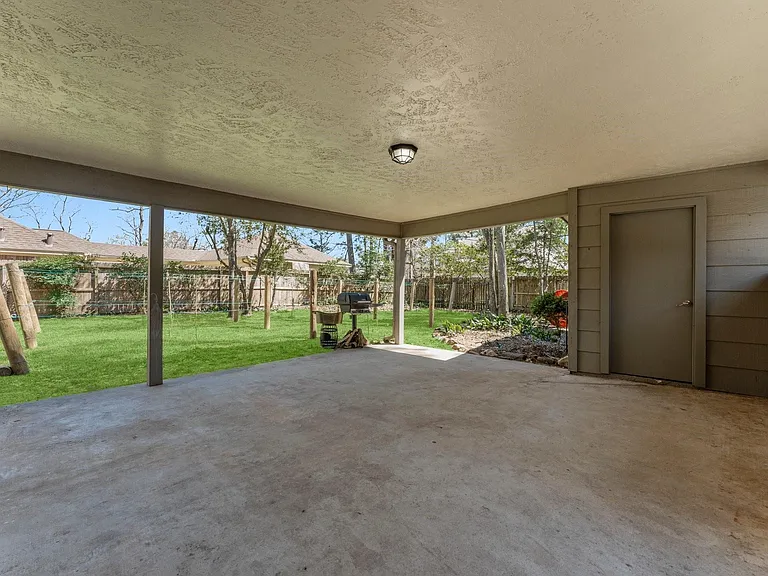 5207 Alamosa Ln — Photo 26