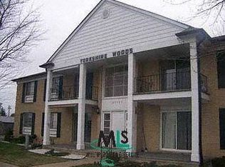 29101 Hayes Rd, Warren, MI 48088