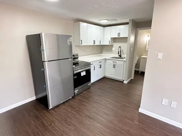 3118 W 14th St, Cleveland, OH