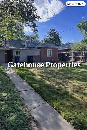 2541 Oneida St Photo 1