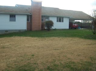 976 McKinney Road, Mount Airy, NC 27030