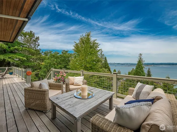 5454 Puffin Place, Blaine, WA 98230