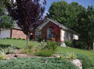 3106 E Lark St, Springfield, MO 65804