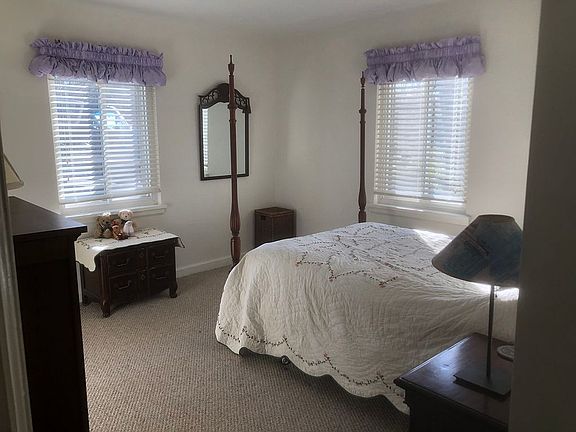 2nd image of 3721 Rose Ln
