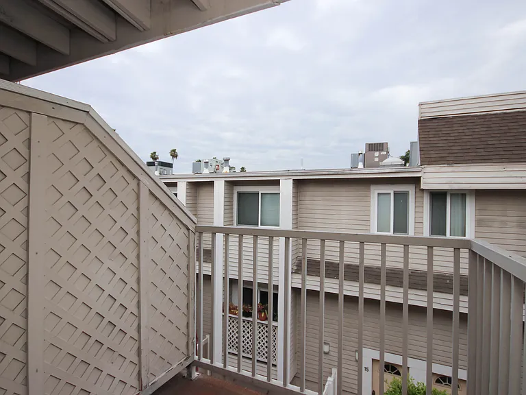 72 S Greenwood Ave #10 — Photo 14