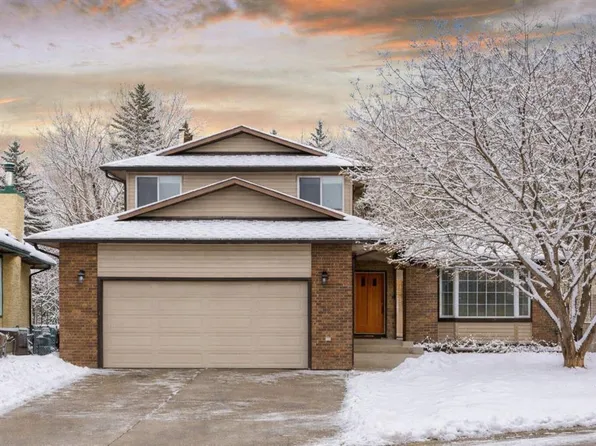 436 W Ranchridge Bay NW, Calgary, AB T3G 1V6