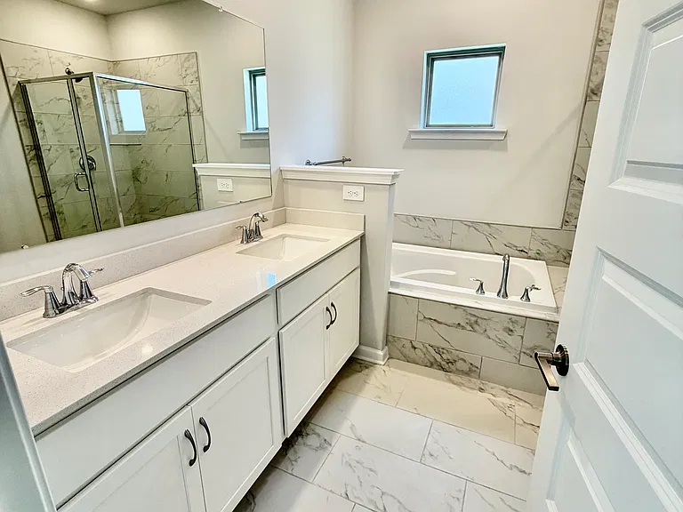 202 Cobbdale Park Dr — Photo 9