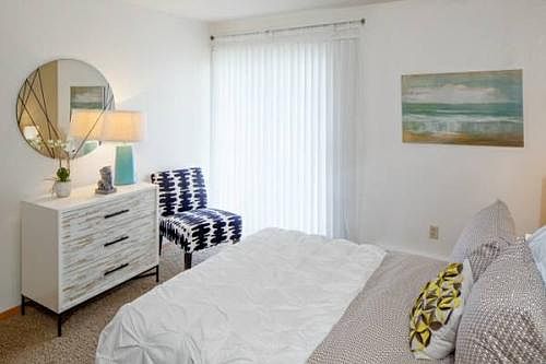 2nd image of 9211 NE 15th Ave #000B316