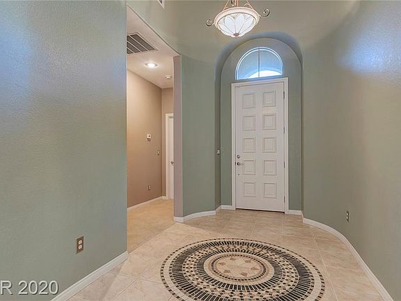 5th image of 11254 Gammila Dr