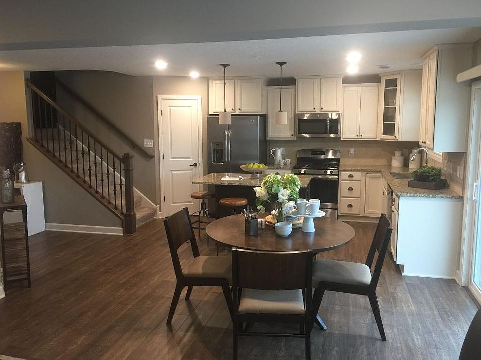 1st image of 3258 Lakewood Trl