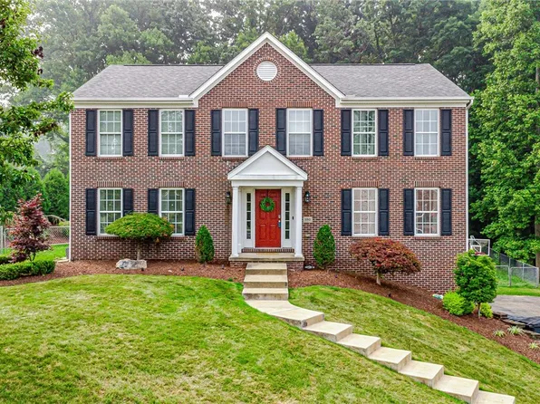 180 Birchwood Way, Irwin, PA 15642