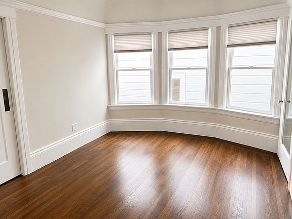 5th image of 2440 Van Ness Ave #50a0b1c27