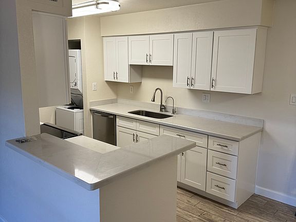 3rd image of 5995 N 78th St APT 1050