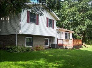 23 Blackswoods Rd, Freedom, PA 15042