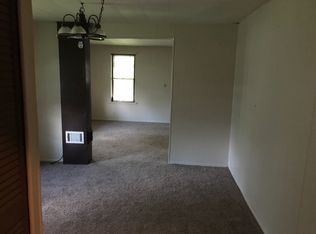 607 S 2nd St, Delavan, WI 53115