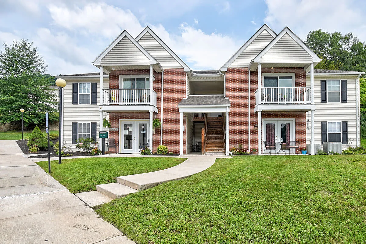 Greene Gables — Photo 4